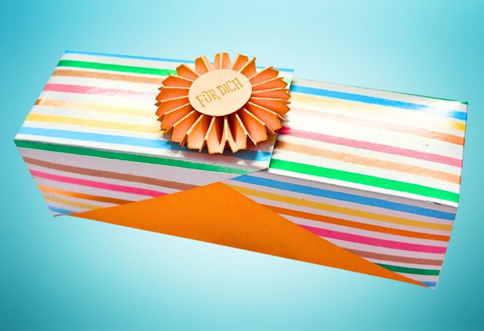 Schachtel mit Klappdeckel