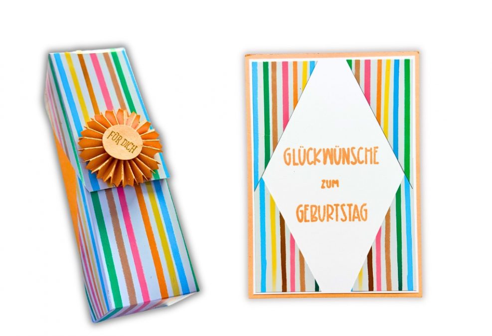 Schachtel mit Klappdeckel und passender Karte aus den Resten