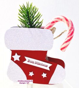 Nikolausstiefel basteln mit dem Workbook der Hobbycompany