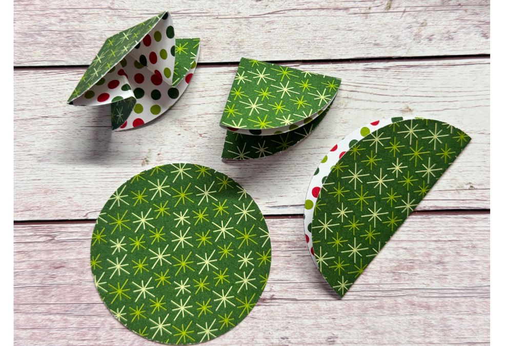 Tannenbaum aus Kreisen basteln-Origami einfach erklärt auch für Kinder